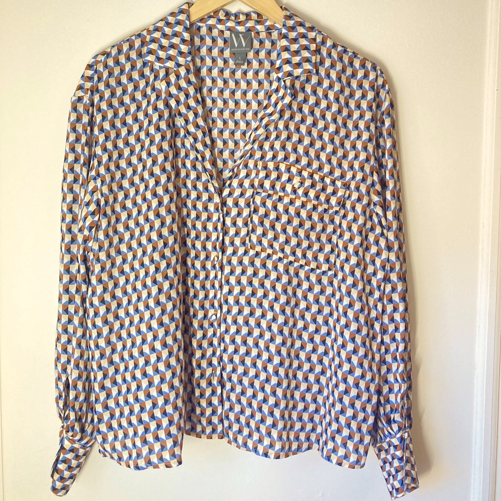 ✨Geometric Button Down Blouse✨